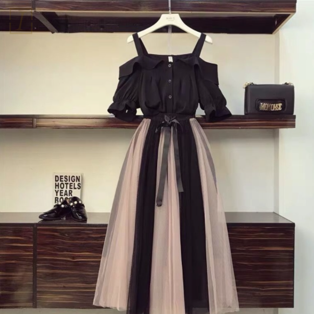 黑色/上衣+裙類