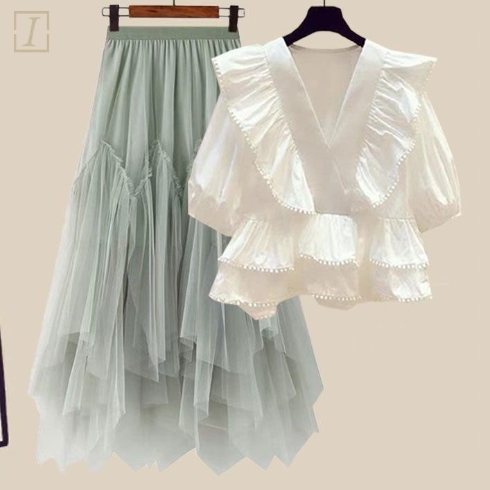 白色/上衣+綠色/裙類/單品